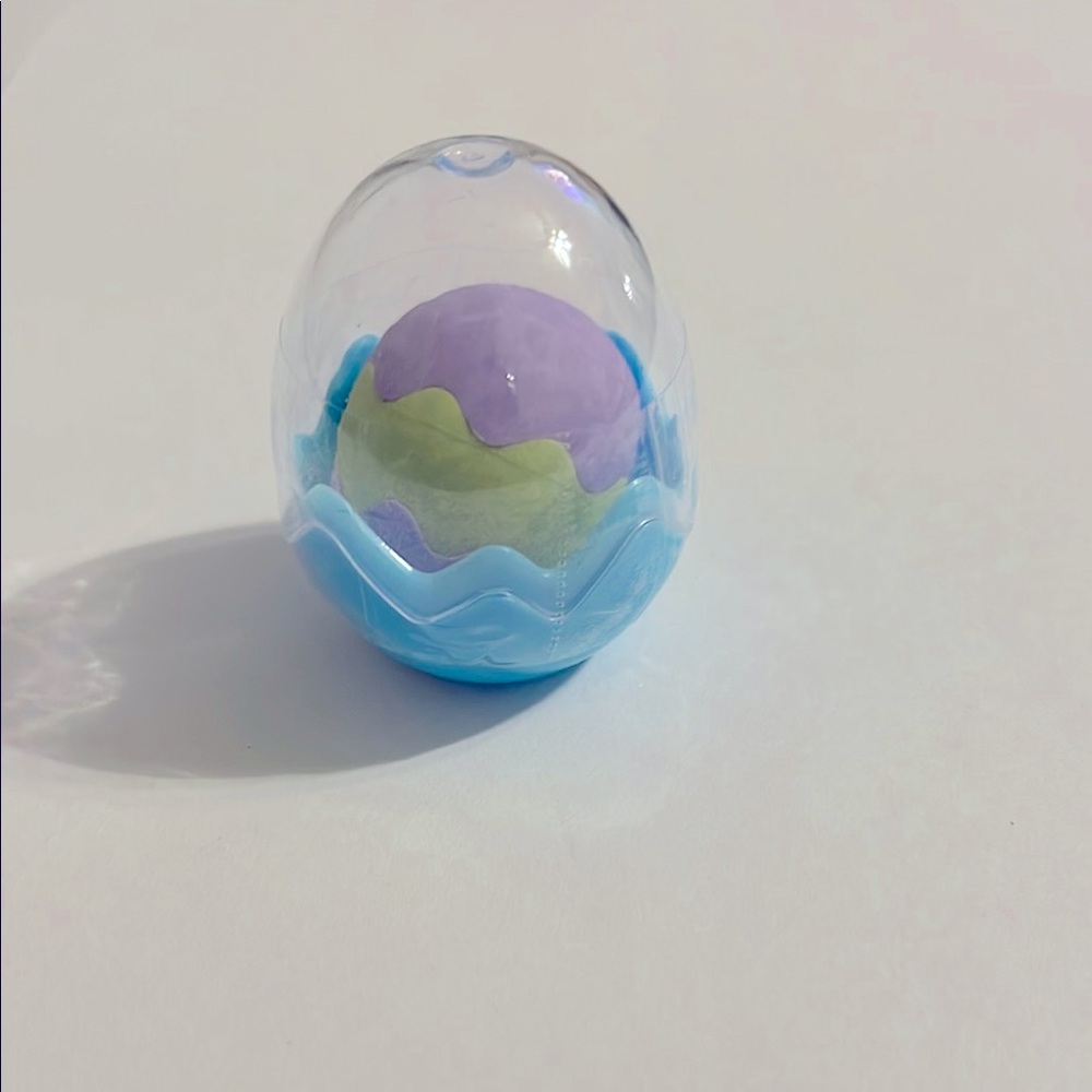 Pastel Egg-Shaped eraser